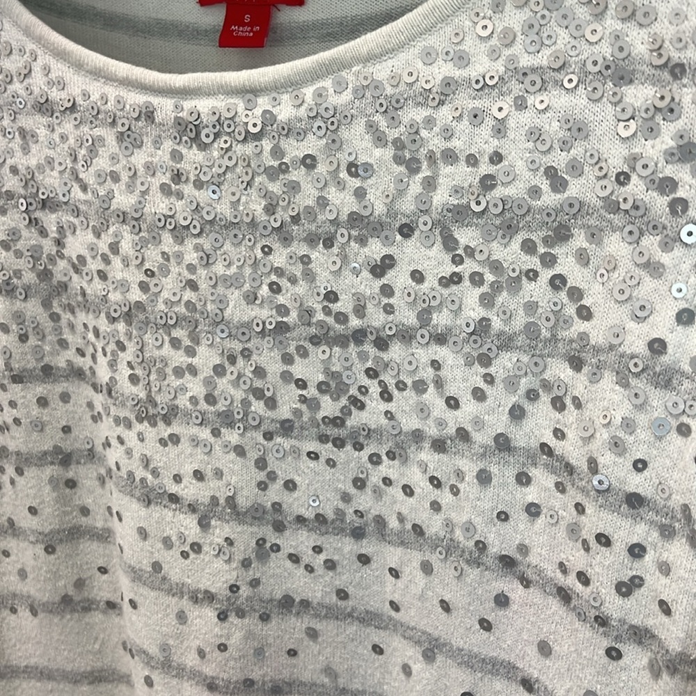 ✨ Sequin and Striped Sweater - Picture 5 of 6